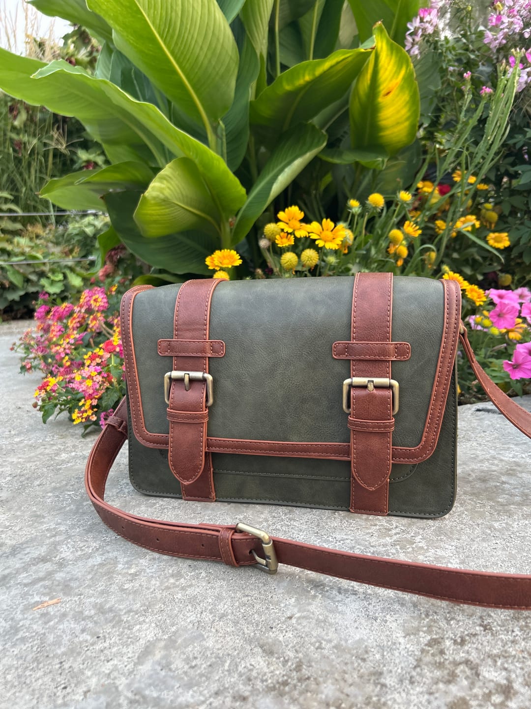 Customer photo review of Jane Messenger Bag