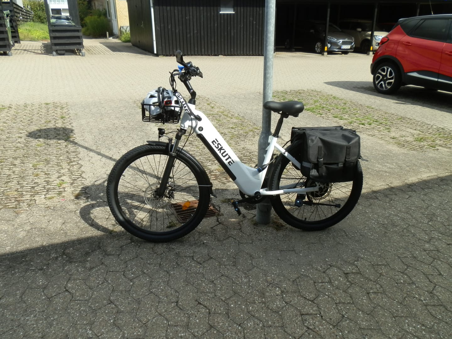 Customer photo review of Eskute C202 City E-Bike