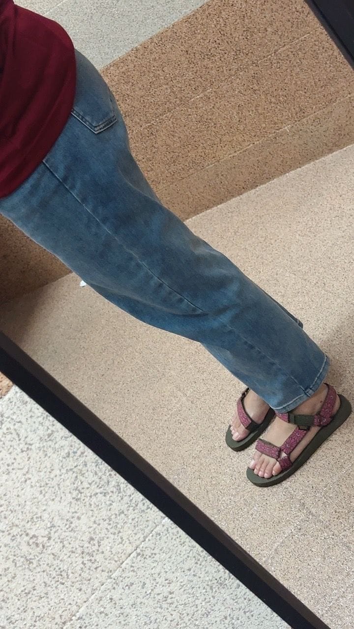 Customer photo review of High Waisted Ankle-Length Mom Denim Jeans