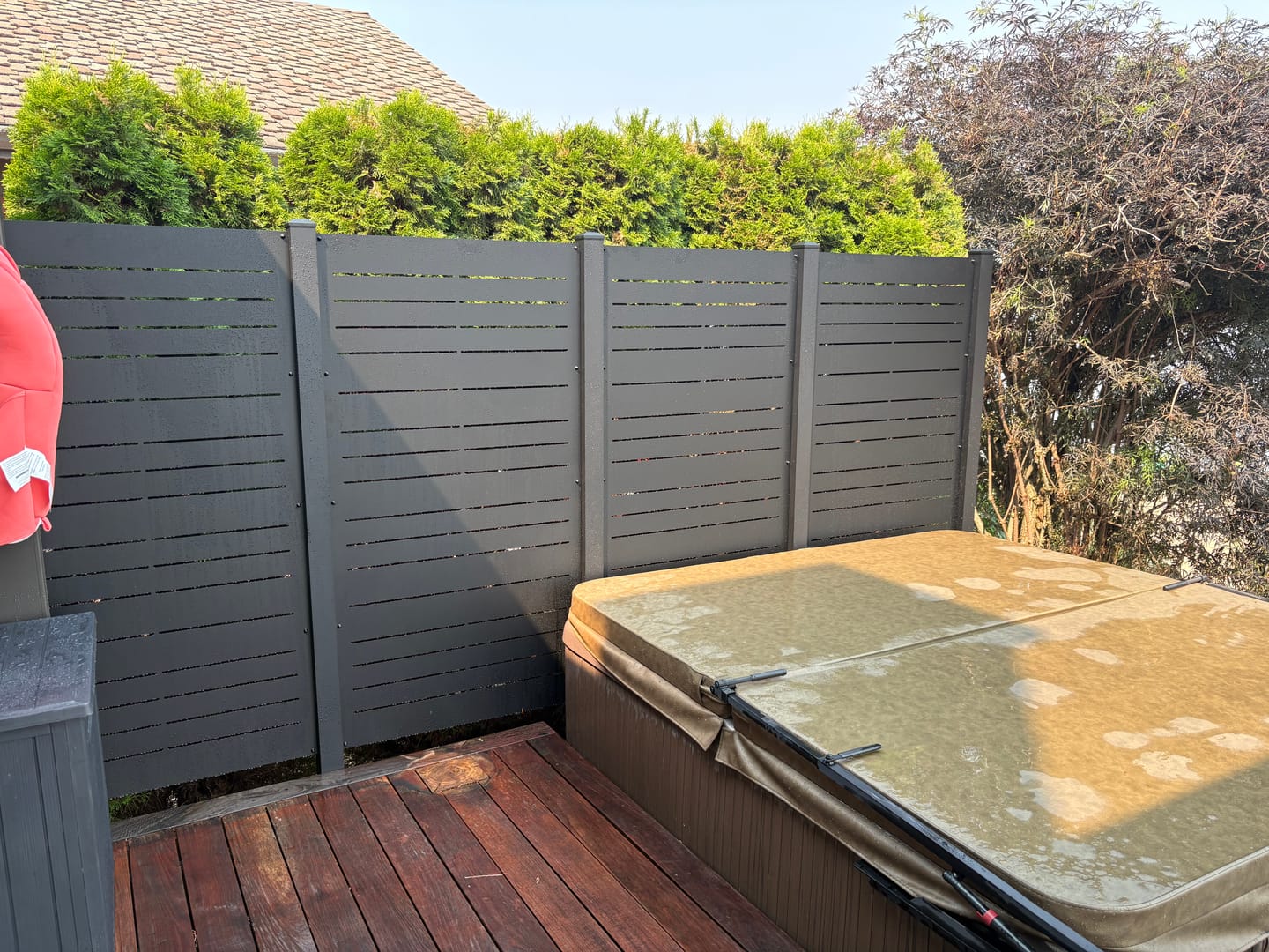 Customer photo review of Privacy Screen (Horizon)