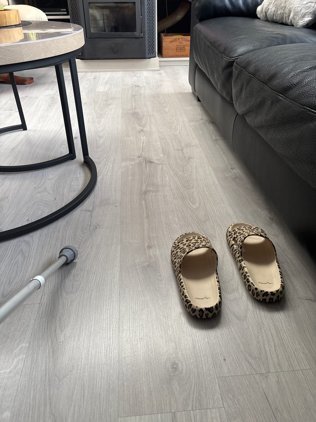 Customer photo review of HappyFlops Botanics