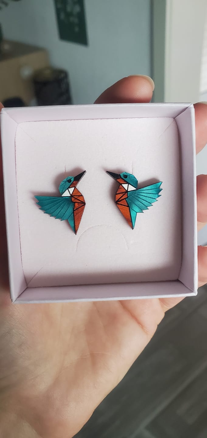 Customer photo review of Kingfisher Studs