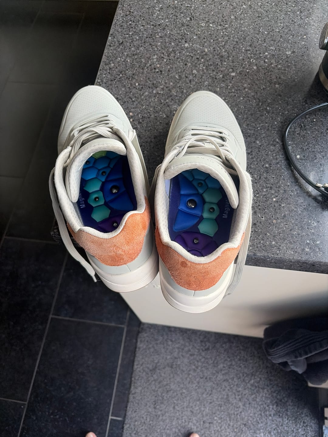 Customer photo review of ReliveX™ Magnetische Inlegzolen | Verlies Gewicht bij ELKE STAP