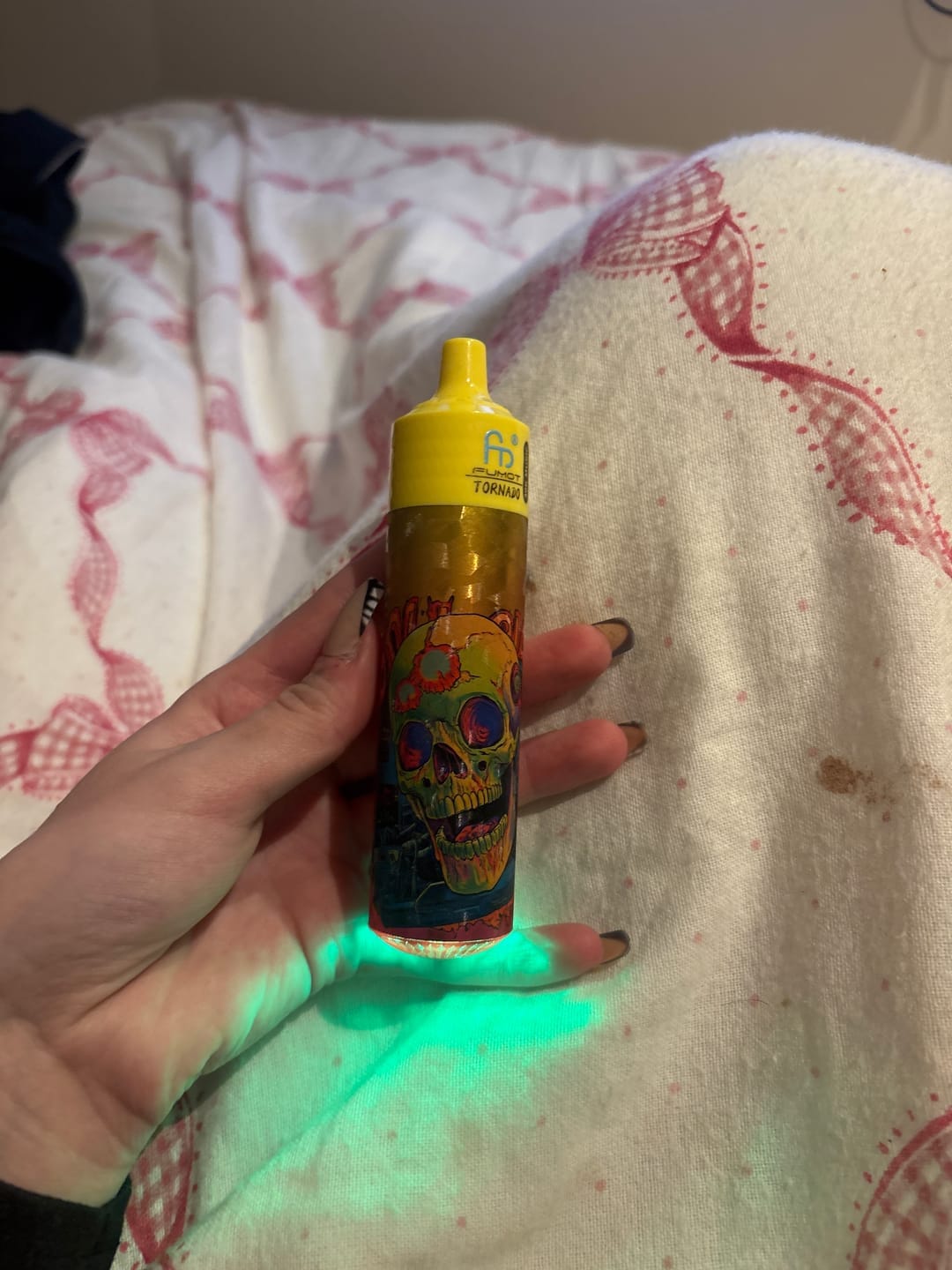 Customer photo review of Fumot Tornado Music 30K Puffs | Vape Descartável Portugal 2% Nicotina