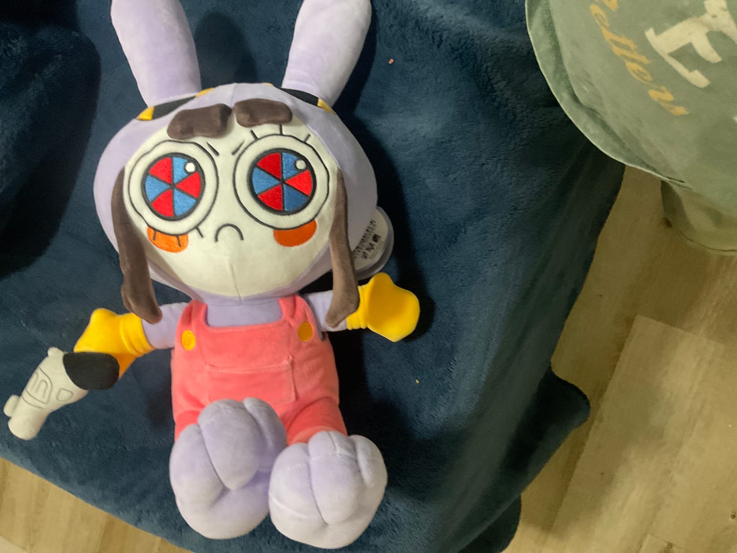 Customer photo review of Jax-Suit Pomni Plush