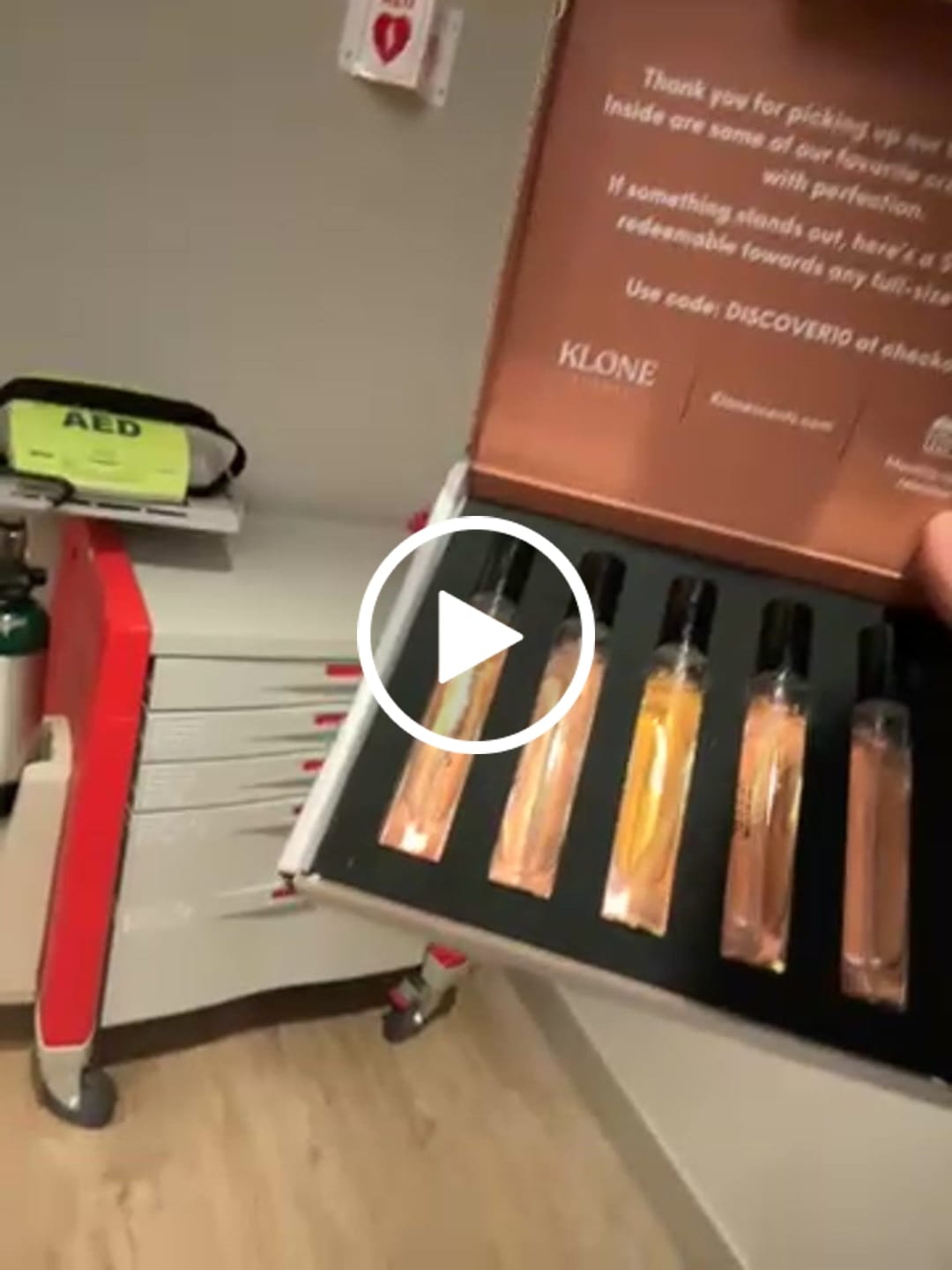 Customer video review of Delila