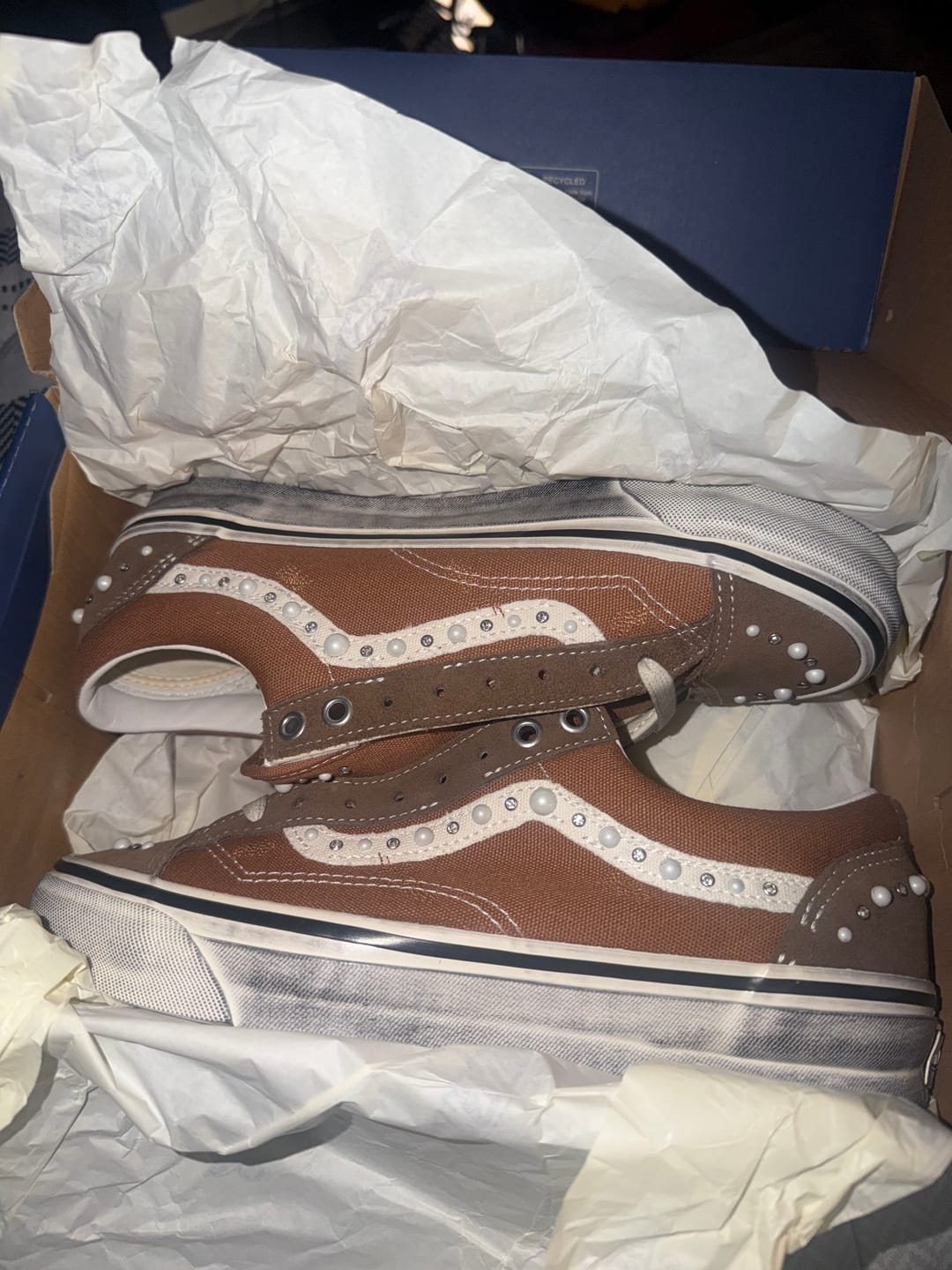 Customer photo review of Vans LX Old Skool 36 Pearlized Pack Vintage Cocoa Brown