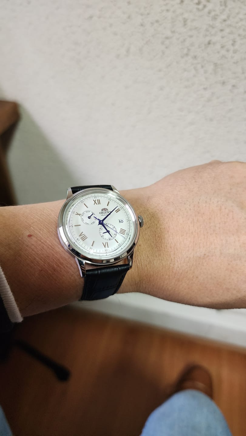 Customer photo review of Reloj Orient Bambino RA-AK0702Y Bambino 40,5 mm