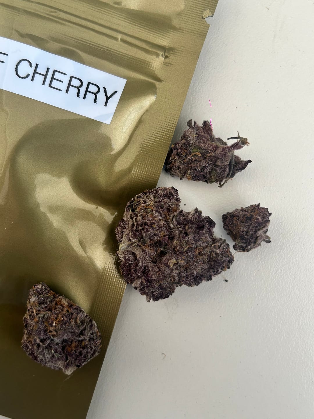Customer photo review of Exotic Indoor Flower - Super Buff Cherry