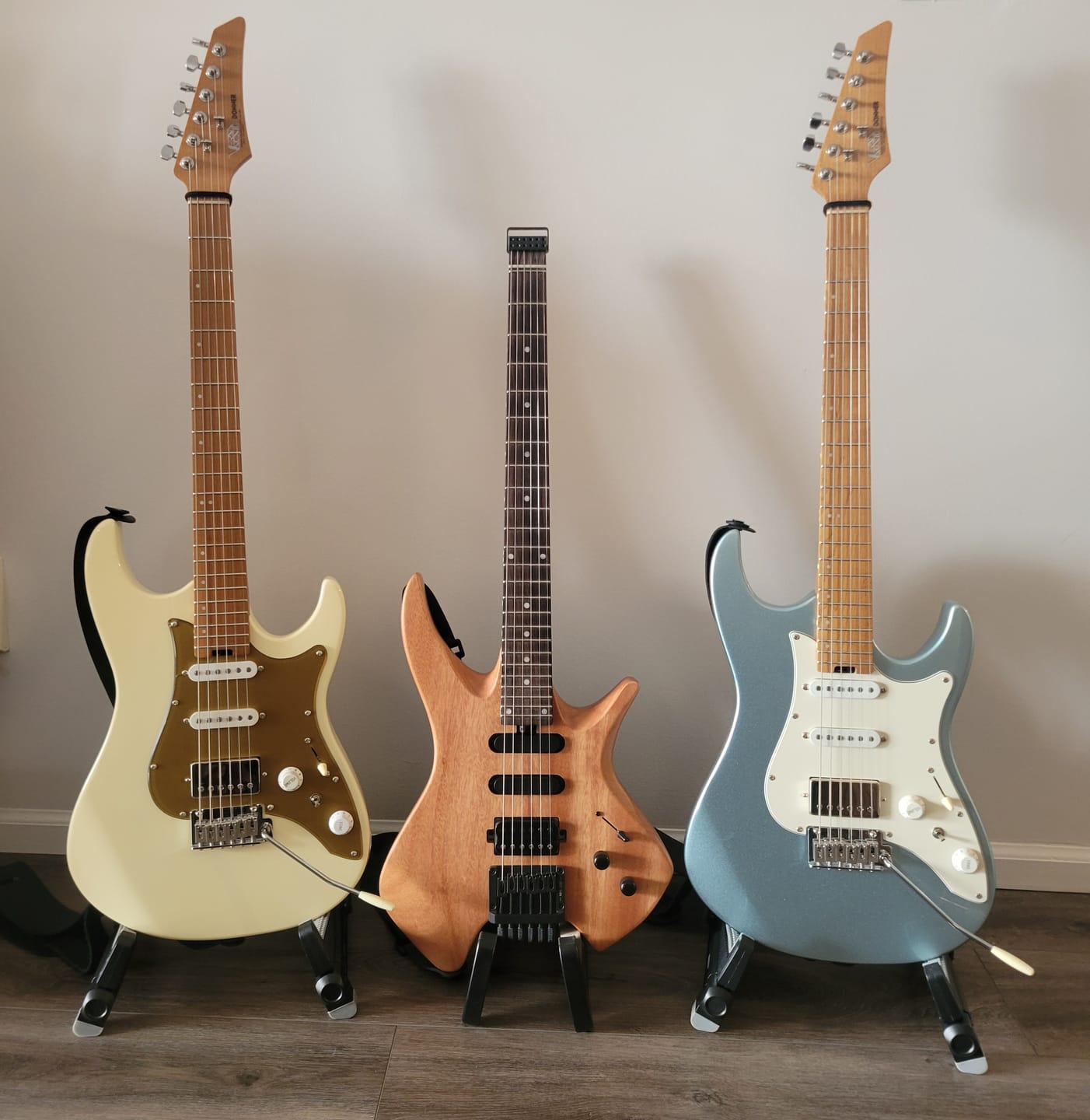 Customer photo review of Donner DST-550 Electric Guitar