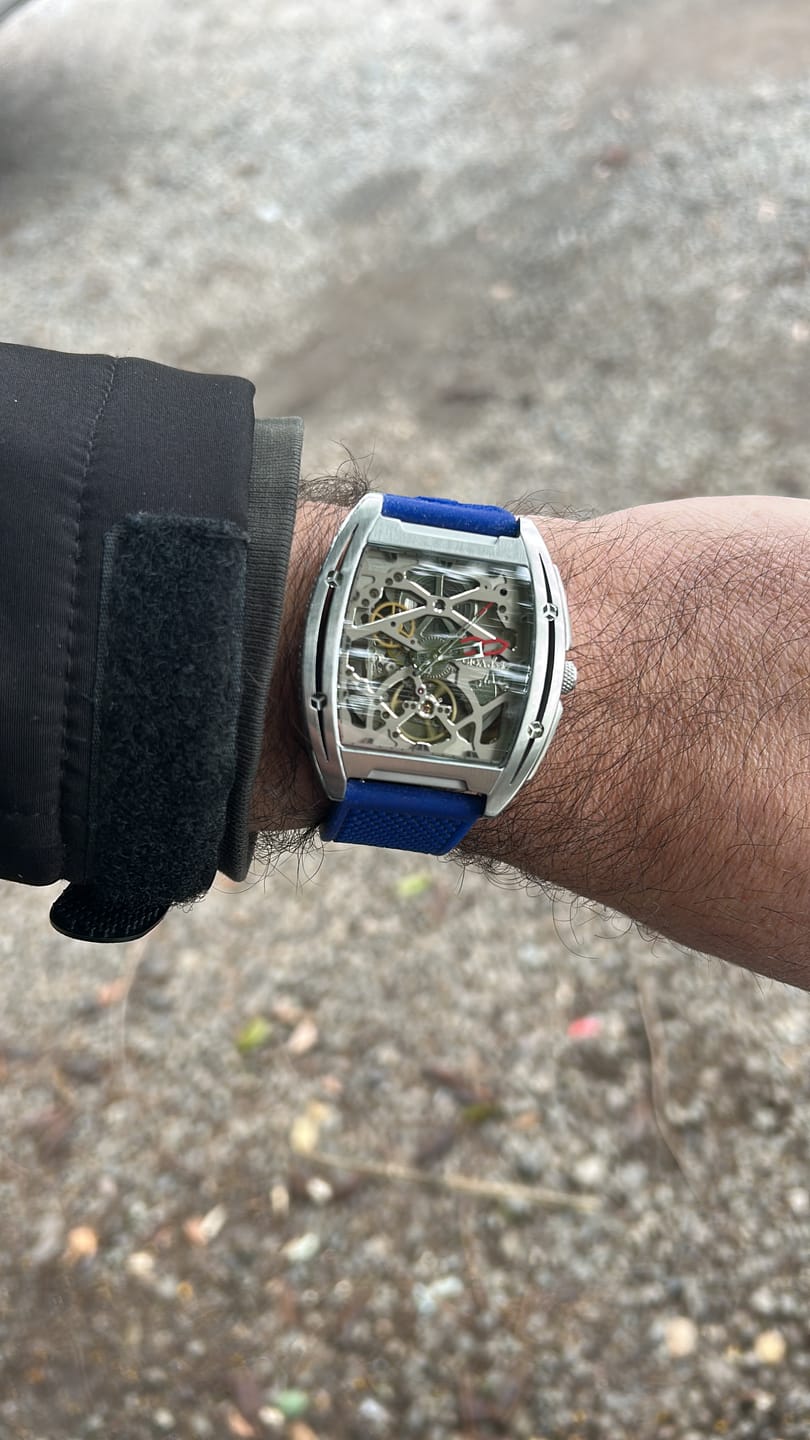 Customer photo review of Reloj Ciga Design (Z031-SS01-W5BU) Z Series Edge Automático Acero 40.8 mm Acero Azul