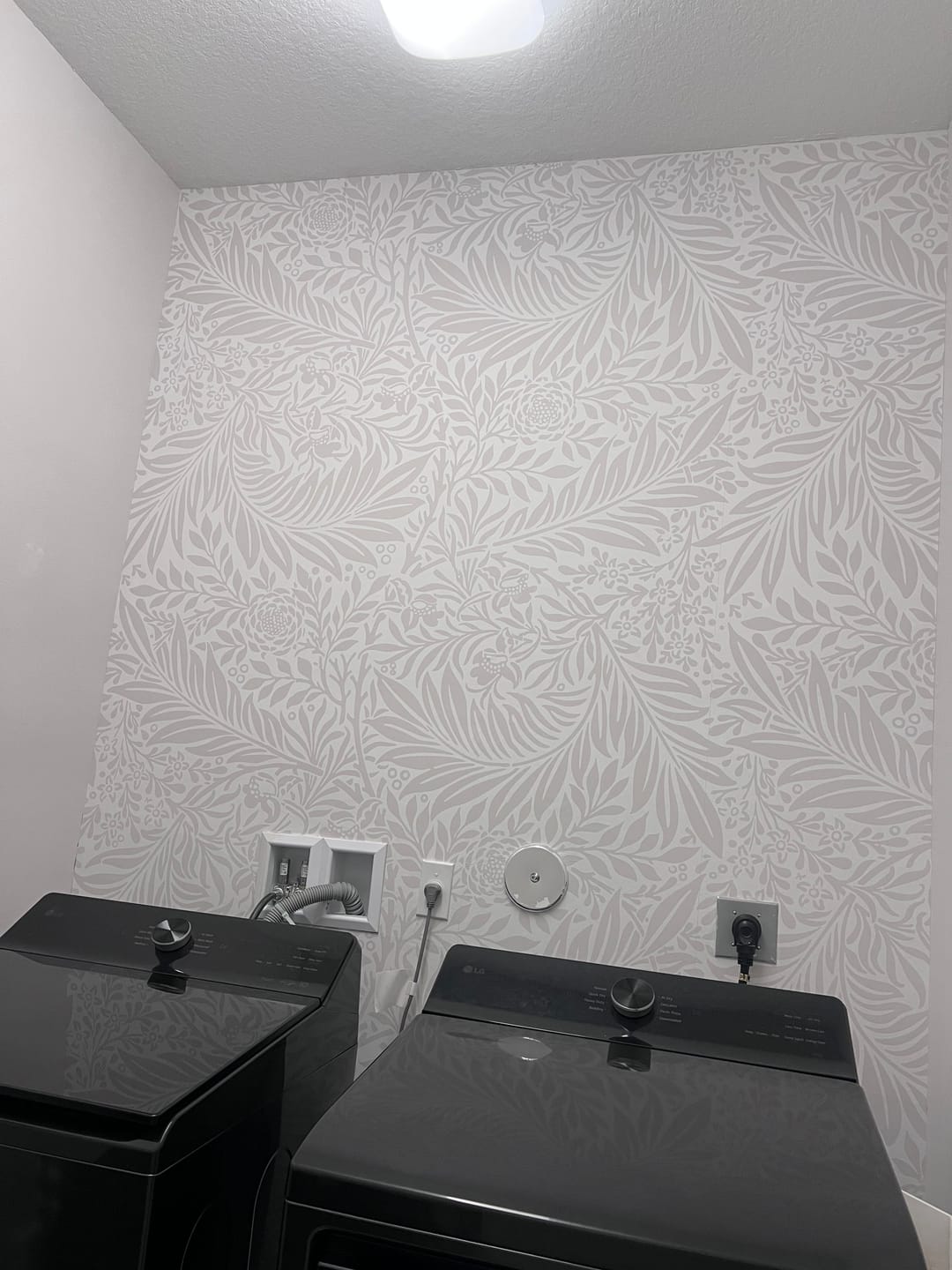 Customer photo review of Beatrix - Leaves & Branches Wallpaper