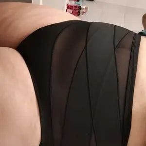 Customer photo review of Postpartum Recovery Brief — 360° Compression