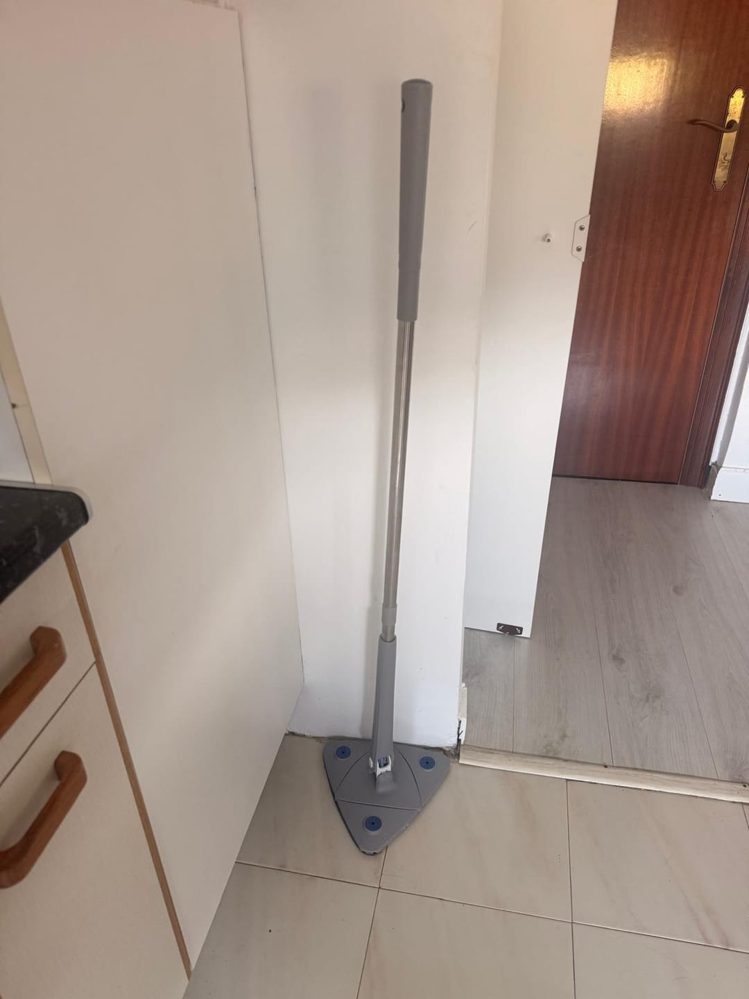 Customer photo review of Mopa triangular autoescurrible