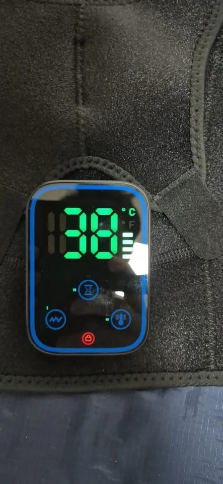 Customer photo review of Masajeador de hombro con calefacción