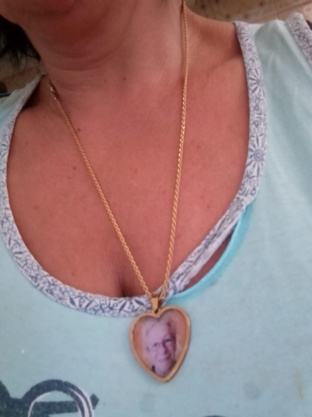 Customer photo review of Collana con Foto - Portami con Te