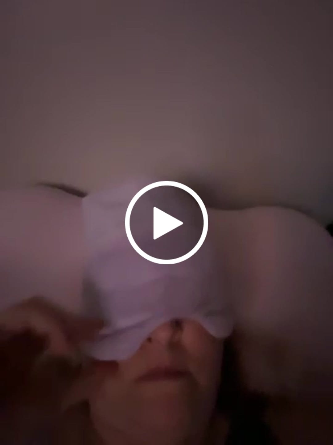 Customer video review of Weighted Eye Mask