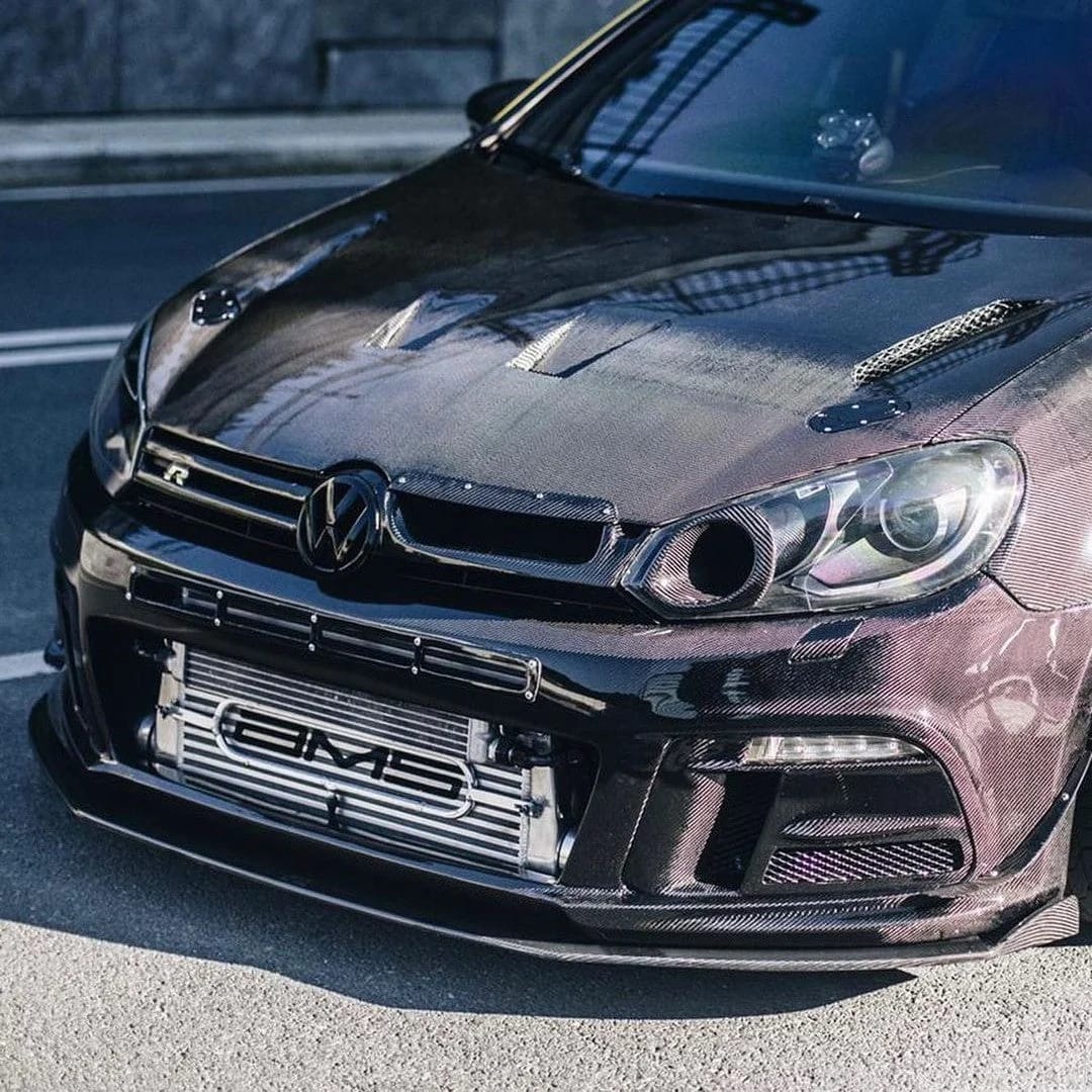 Customer photo review of Volkswagen Carbon Fiber Front Bumper Trim for MK6R
