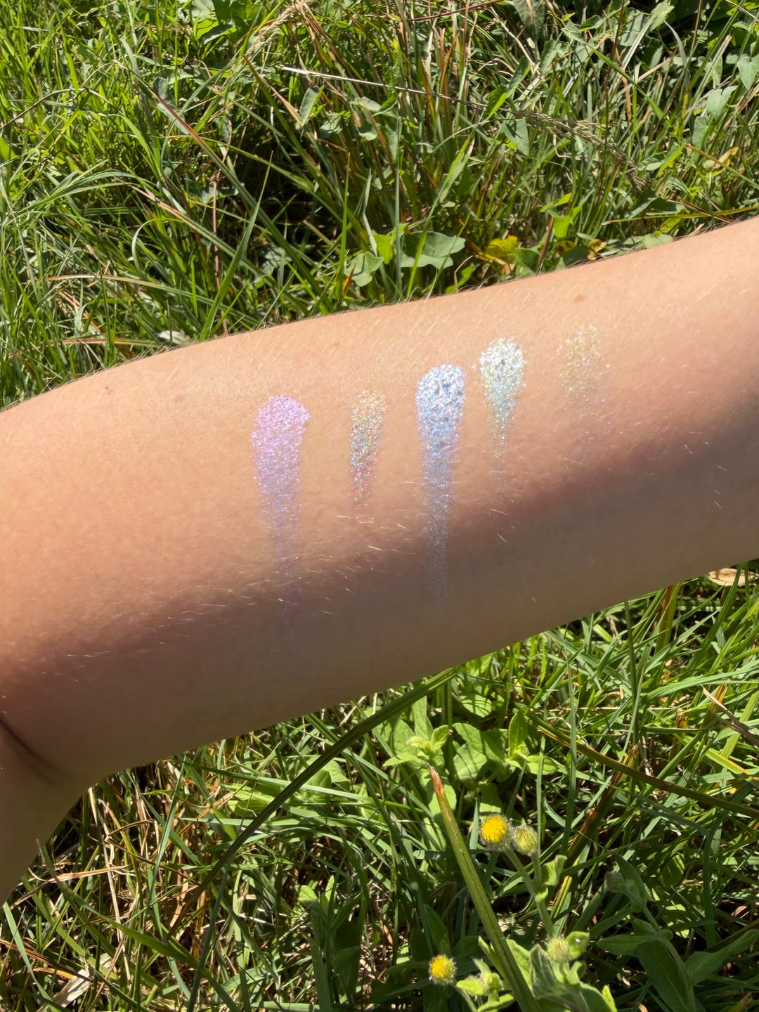 Customer photo review of NEW! Single Pressed Eyeshadow