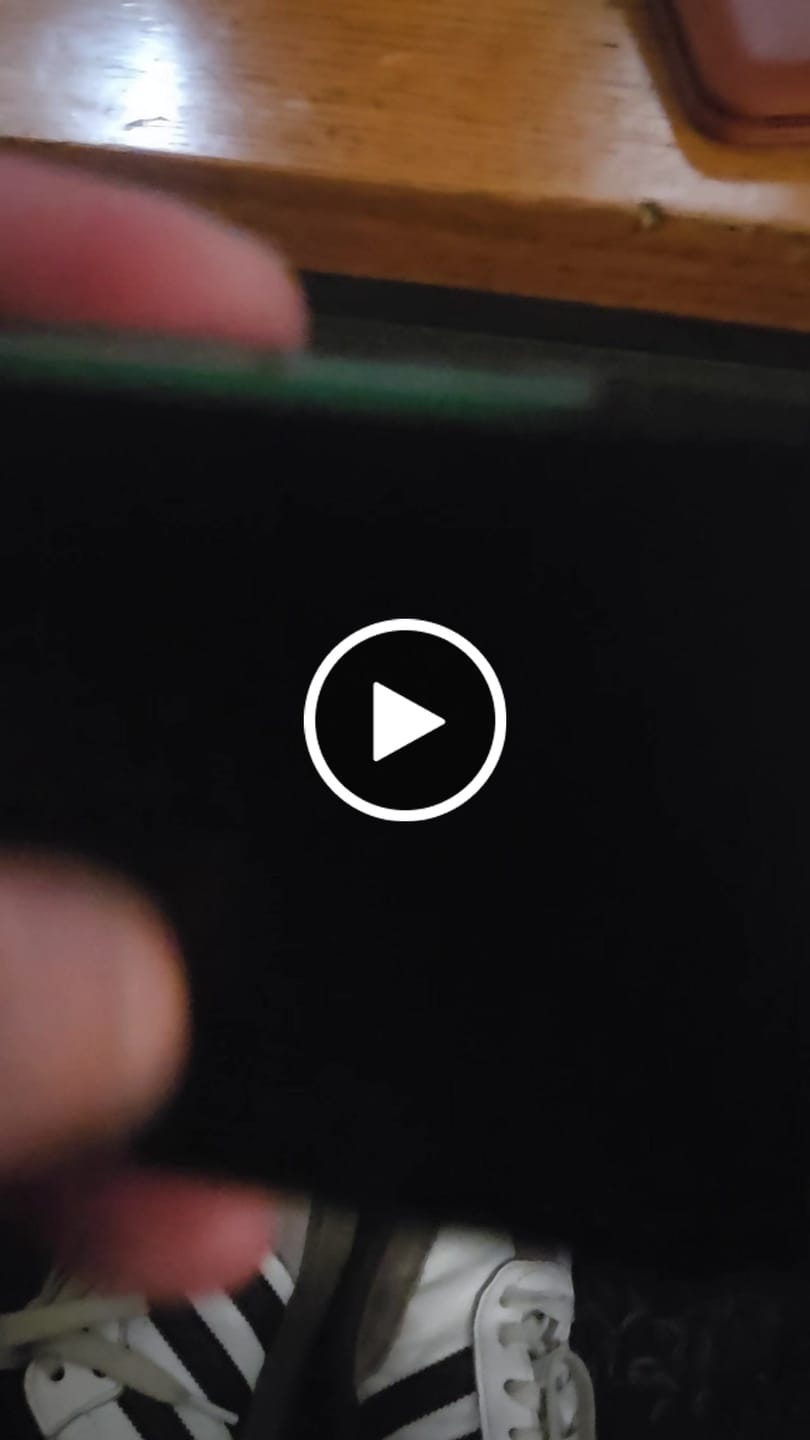 Customer video review of SK1 Slide Kick Wallet