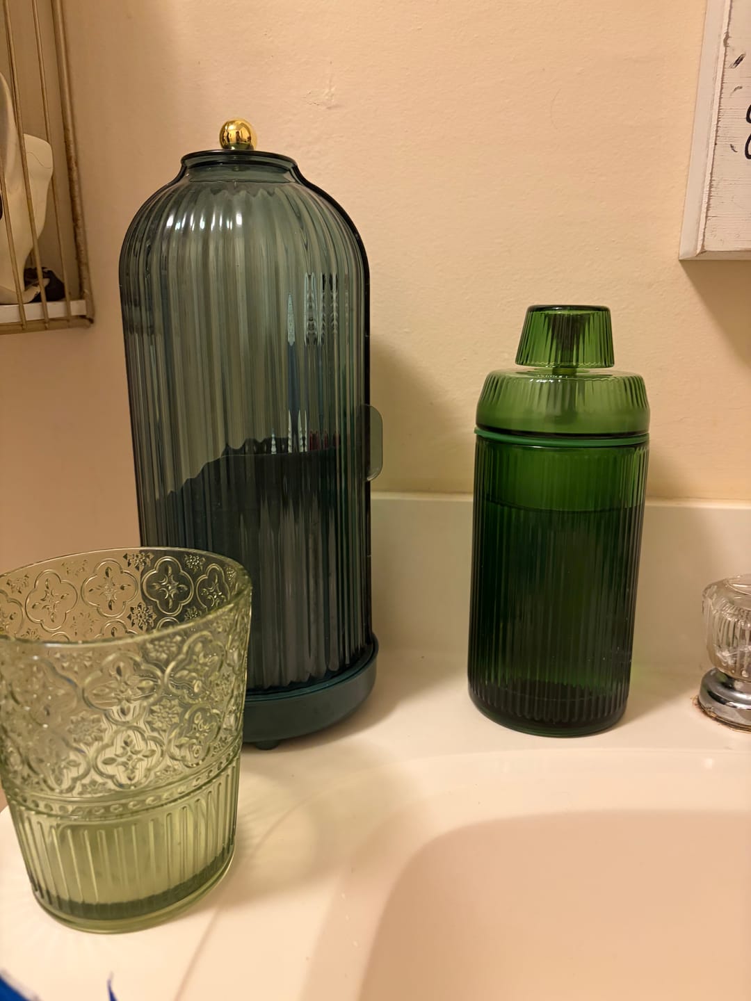 Customer photo review of Deco Gravity Bong