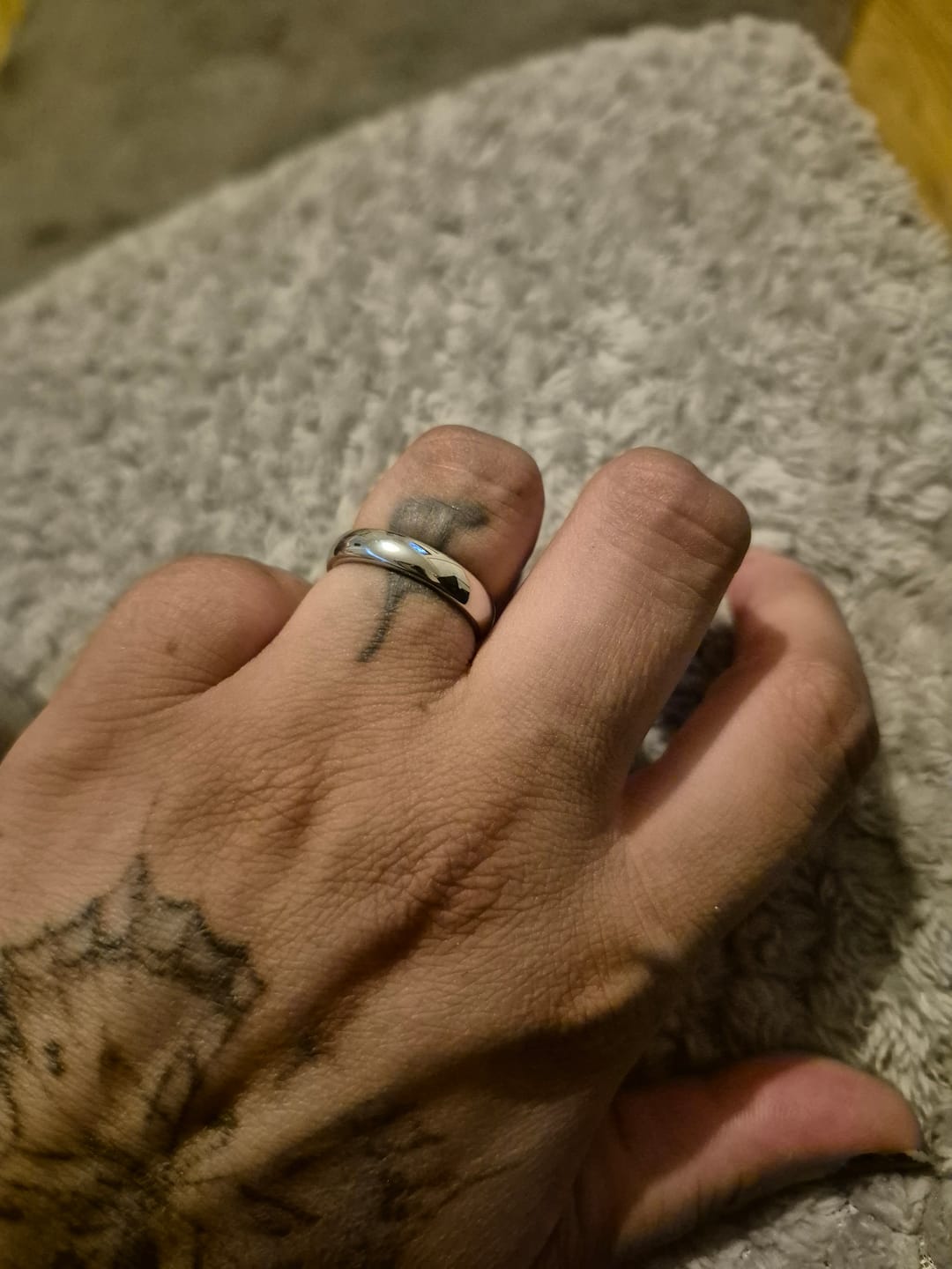 Customer photo review of The White Gold Wonder Ring Set