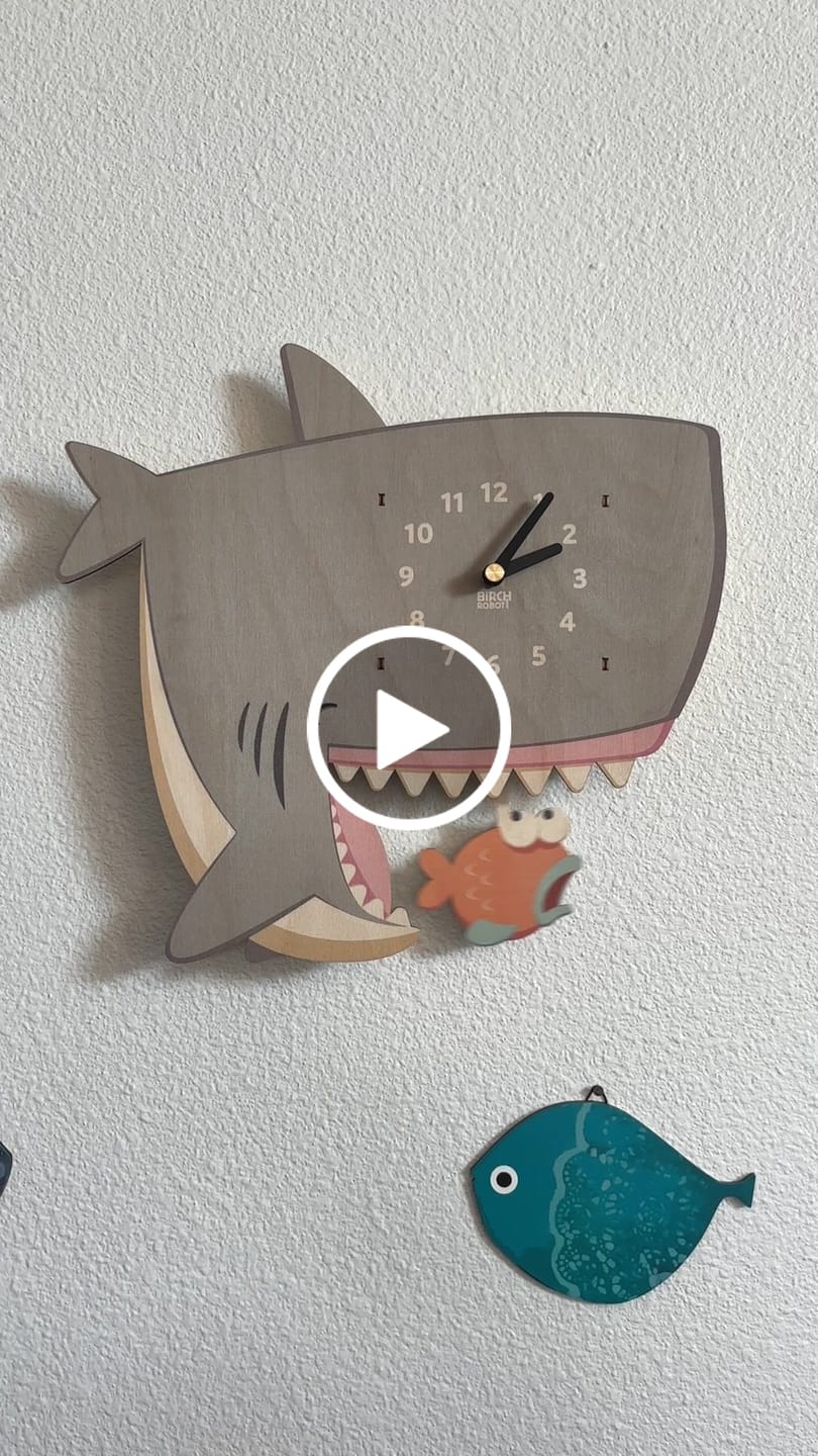 Customer video review of Crush the Shark Pendulum Clock