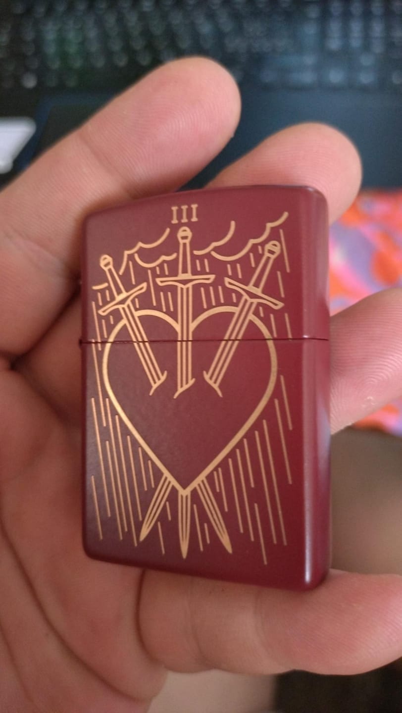 Customer photo review of Zippo Feuerzeug Herz Tarot