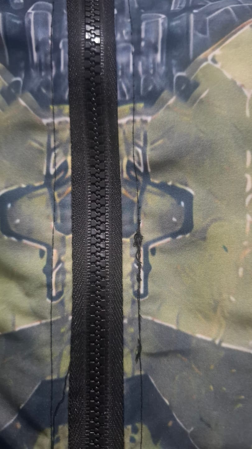 Customer photo review of Rompevientos Full Print Vanguard 117