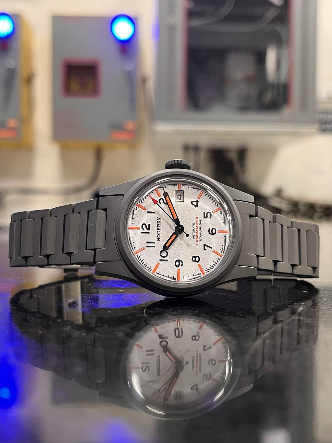 Customer photo review of LANDMASTER - 100M Waterproof Titanium Automatic Field Watch | White-bracelet
