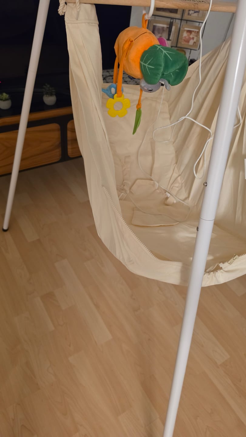 Customer photo review of Federwiege mit Motor & Gestell  - Sternentraum