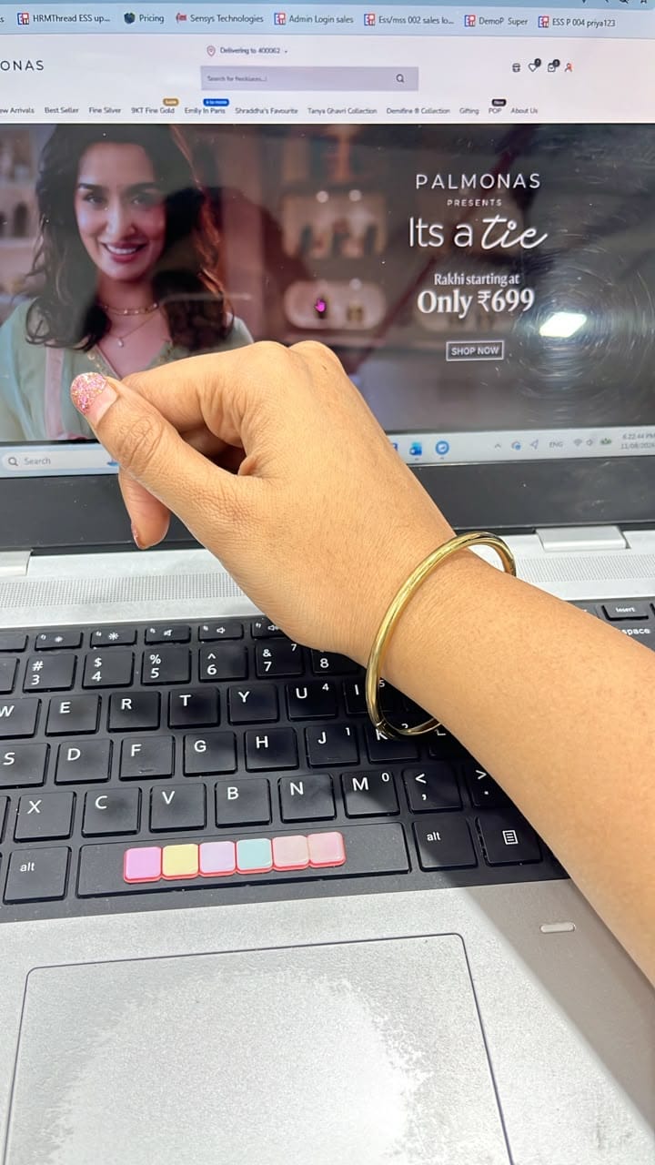 Customer photo review of Classic Gold Bangle Bracelet