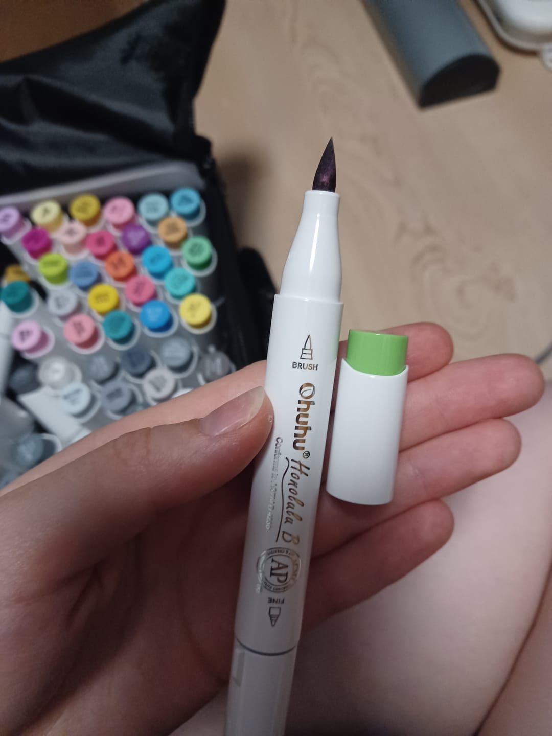 Customer photo review of Ohuhu Honolulu Brush Markers - Large Set