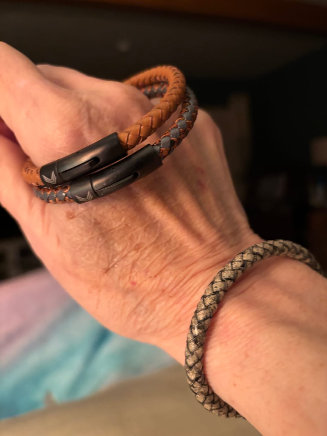 Customer photo review of Vertig Leather Bracelet Brown