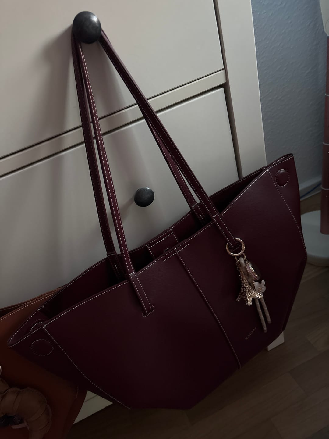 Customer photo review of EMALIA - BURGUNDY