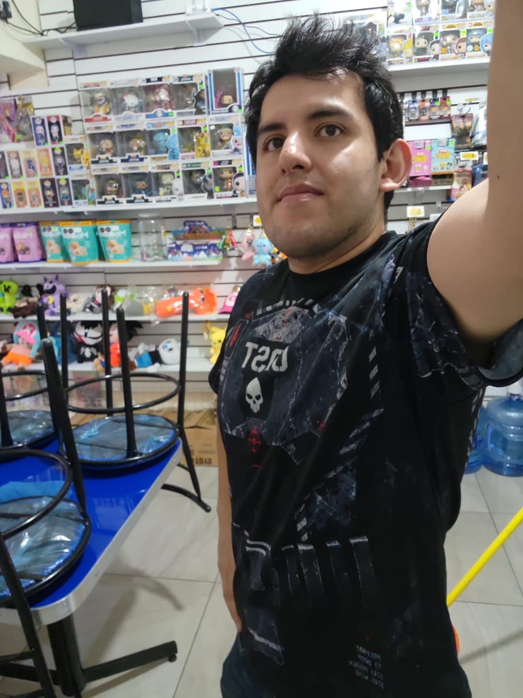 Customer photo review of Rompevientos Full Print Vanguard 117