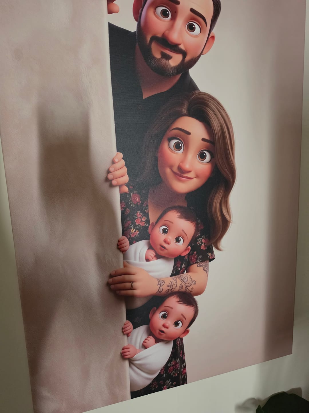 Customer photo review of Toile personnalisée - Animé derrière le mur