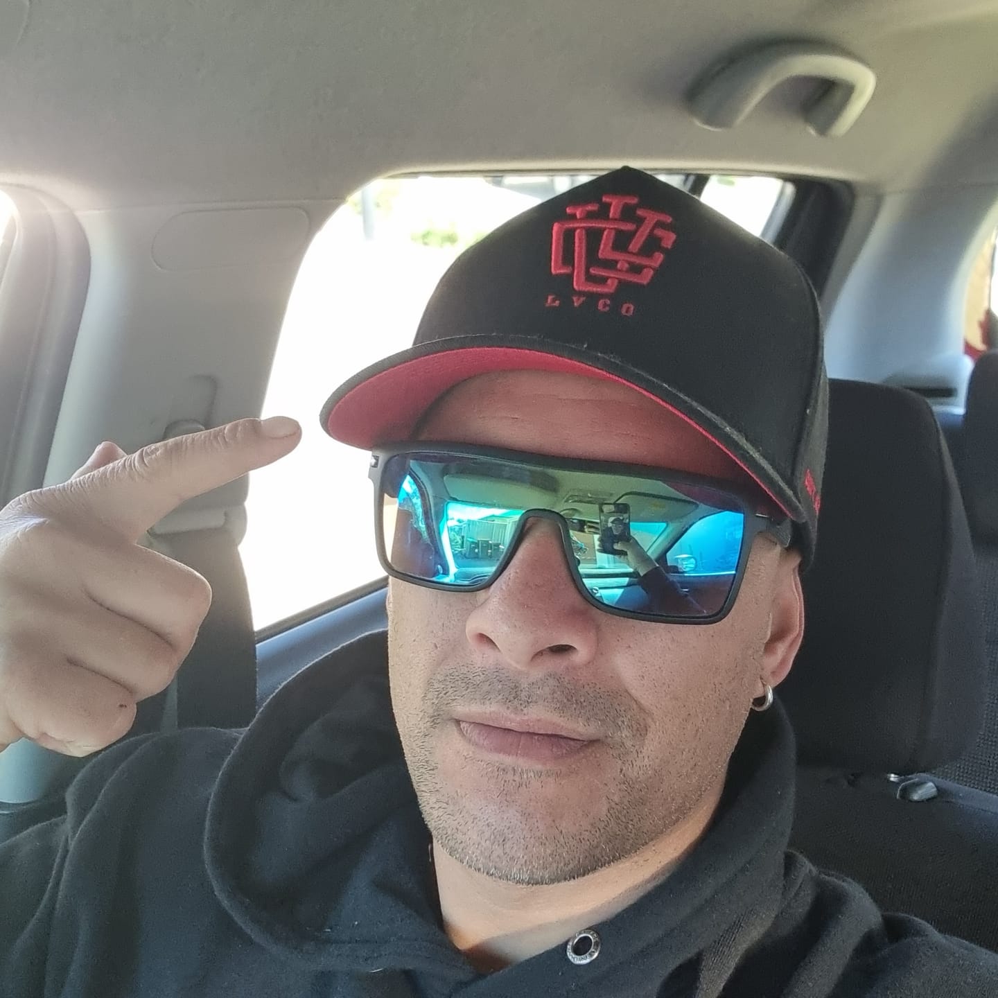 Customer photo review of DEEP FIT LVCO Black Flame A-Frame Snapback