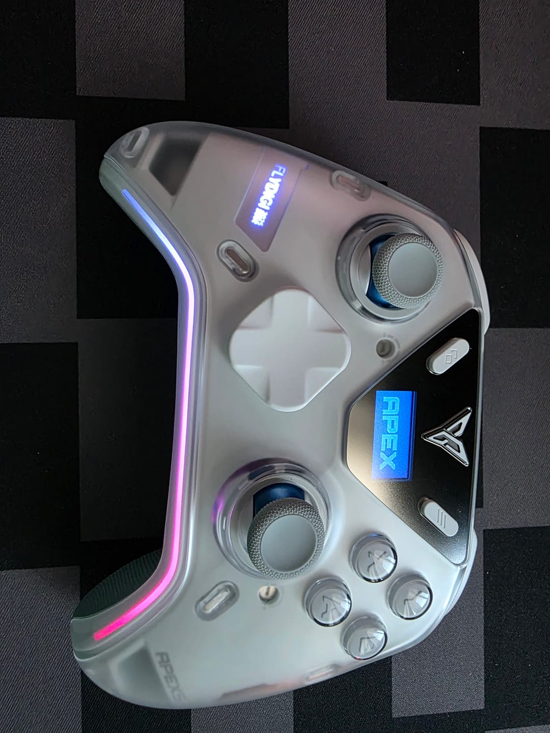Customer photo review of FLYDIGI Apex 5 Oyun Kolu