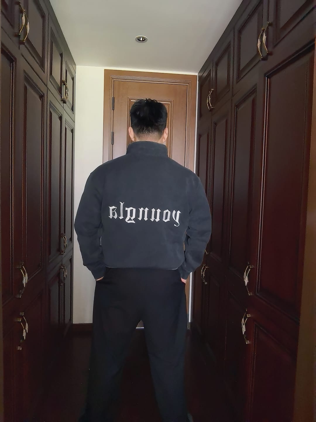 Customer photo review of 5197 - Demon Slayer: Kimetsu no Yaiba - Quarter Zip
