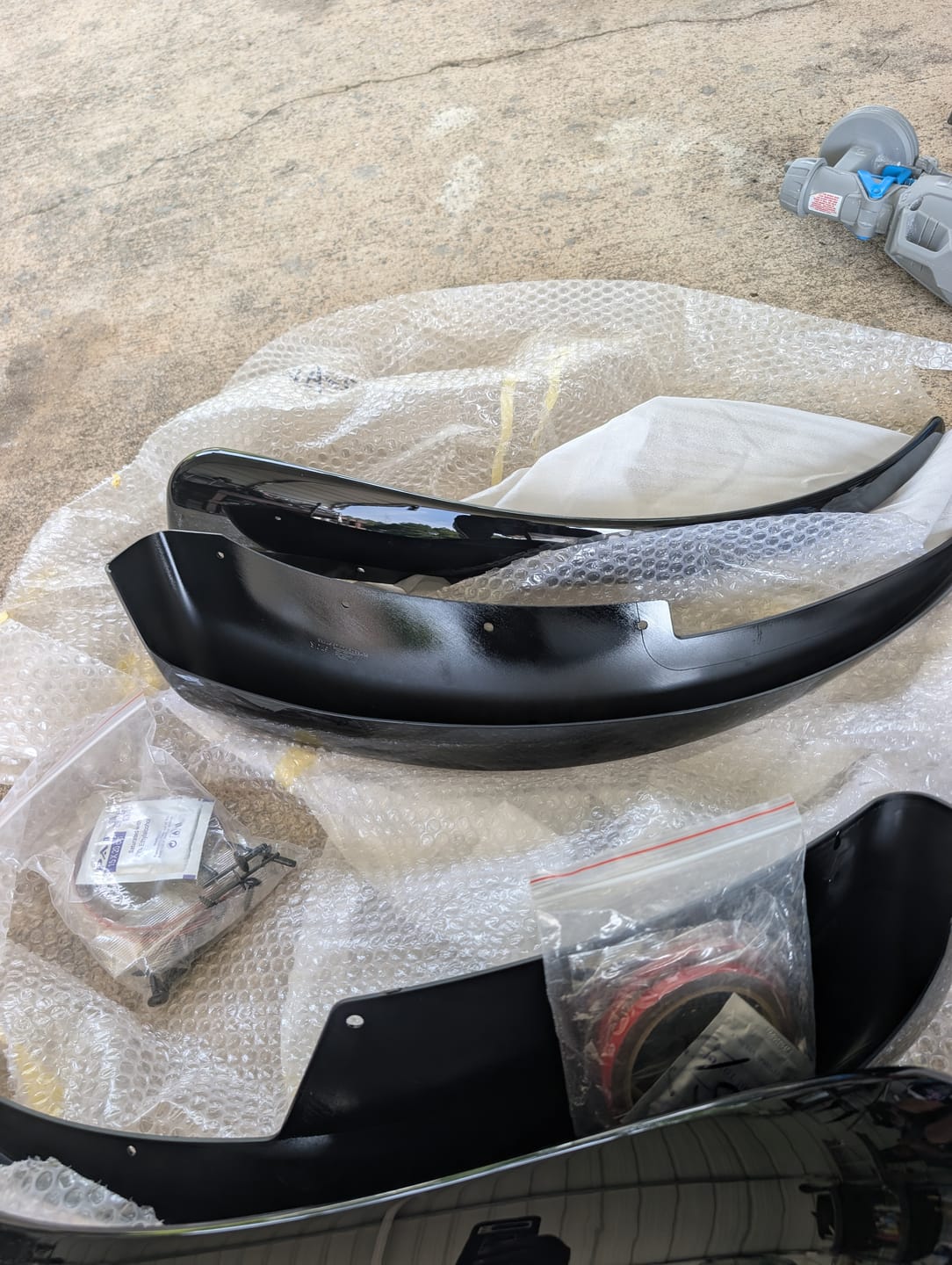 Customer photo review of Chevrolet Corvette C6 Base Front & Rear Splash Guards Mud Flaps