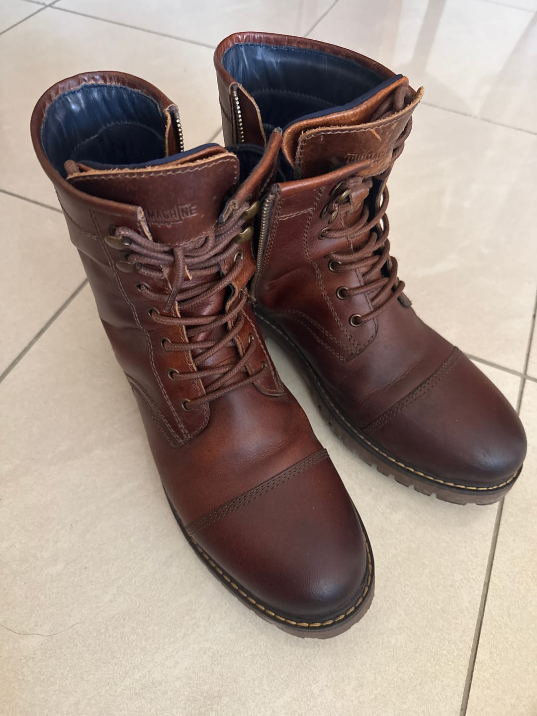 Customer photo review of boots brute mocha