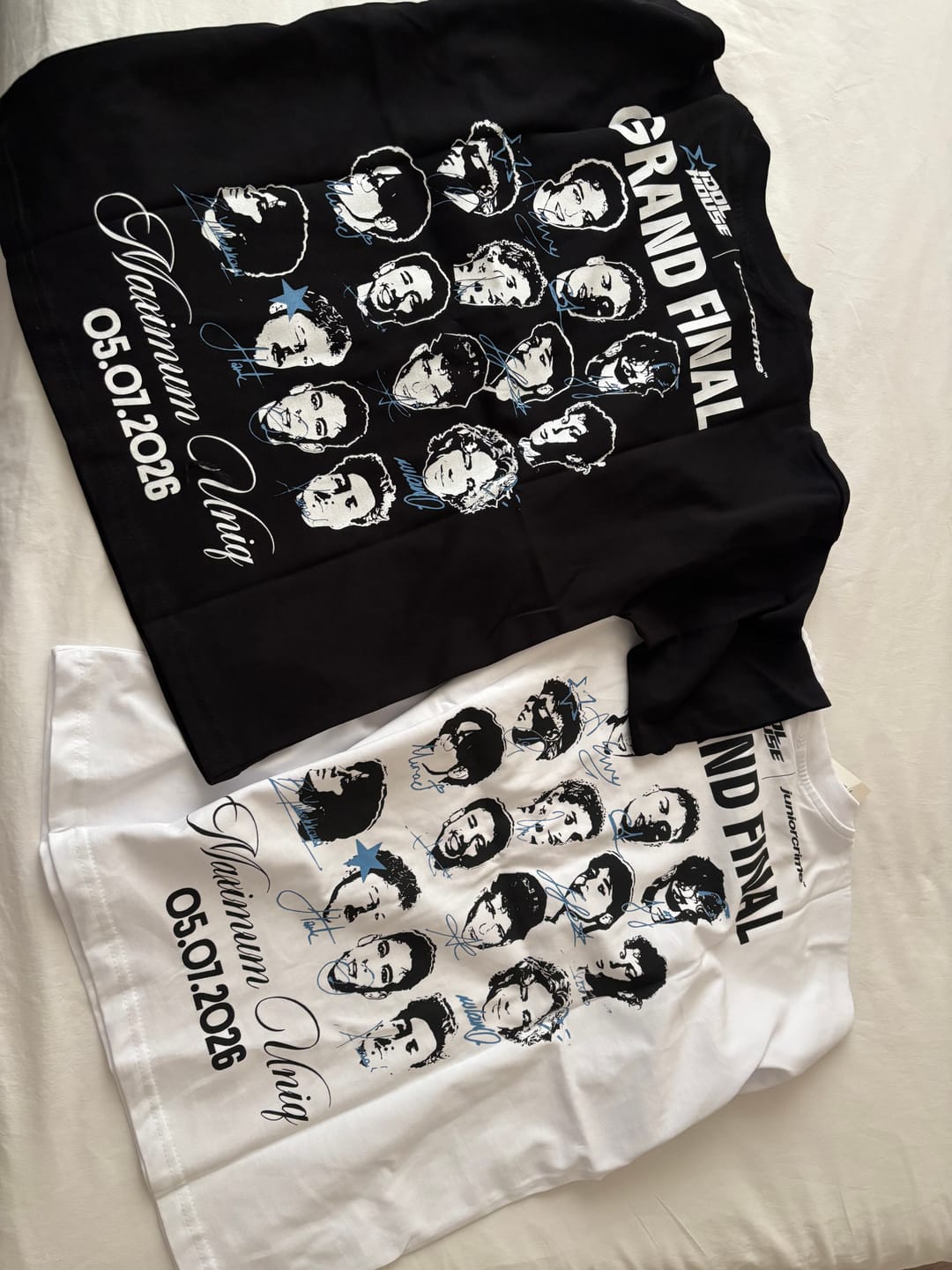 Customer photo review of Idol House Grand Final Merch - Beyaz