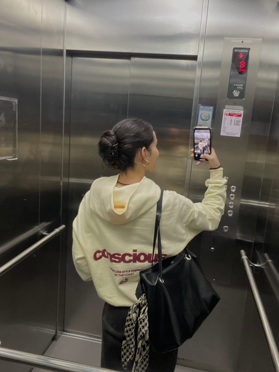 Customer photo review of HOODIE CONS COAST CREMA