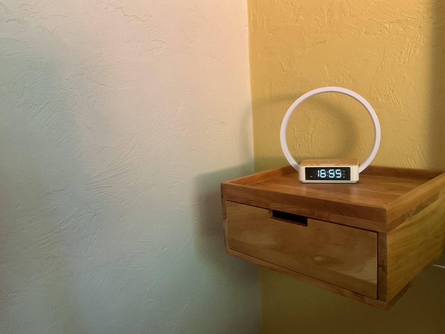 Customer photo review of Réveil lampe de chevet