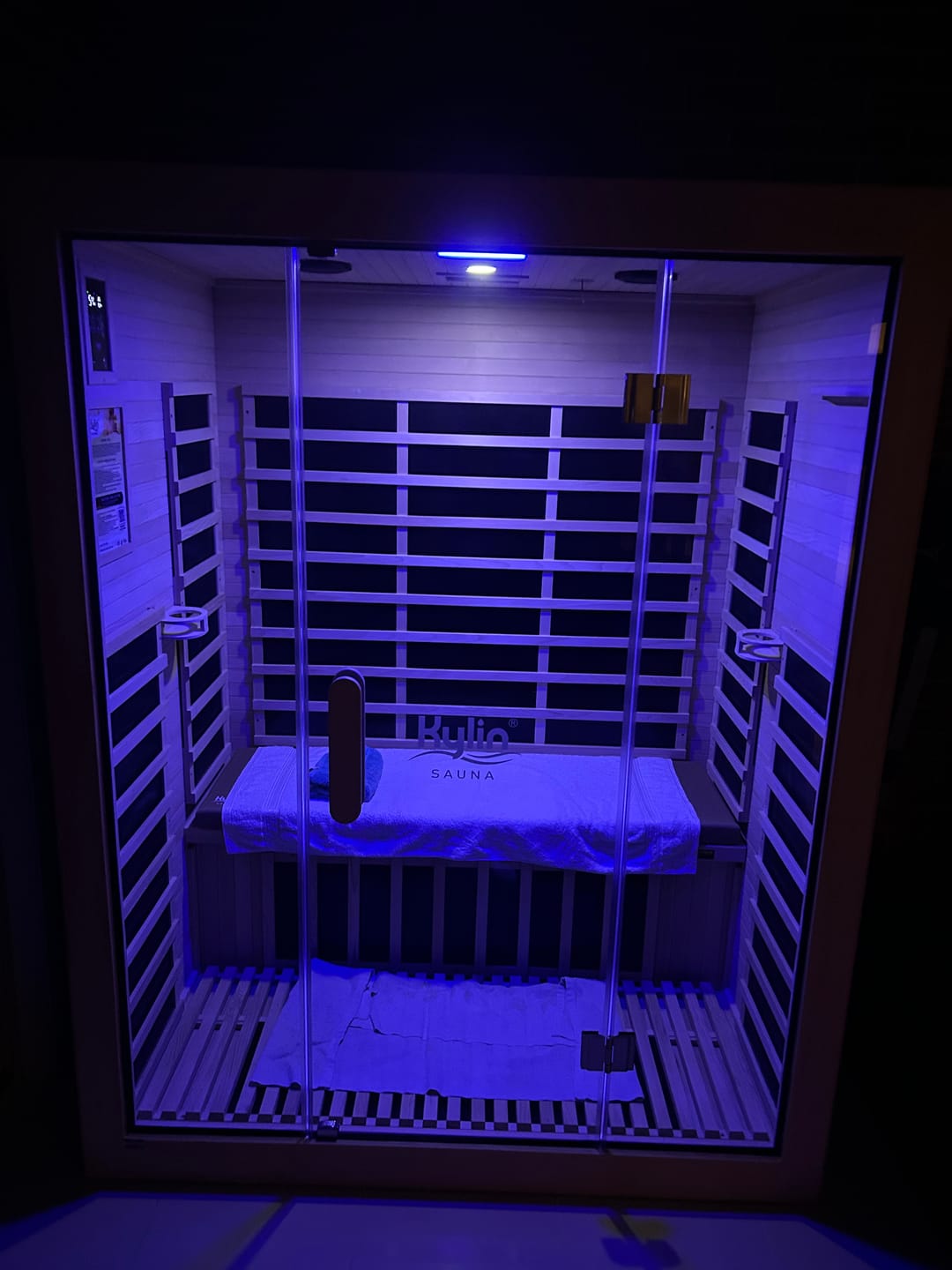 Customer photo review of Kylin Low EMF Carbon Infrared Sauna Room 3 Person H6303 (Floor Heater included)