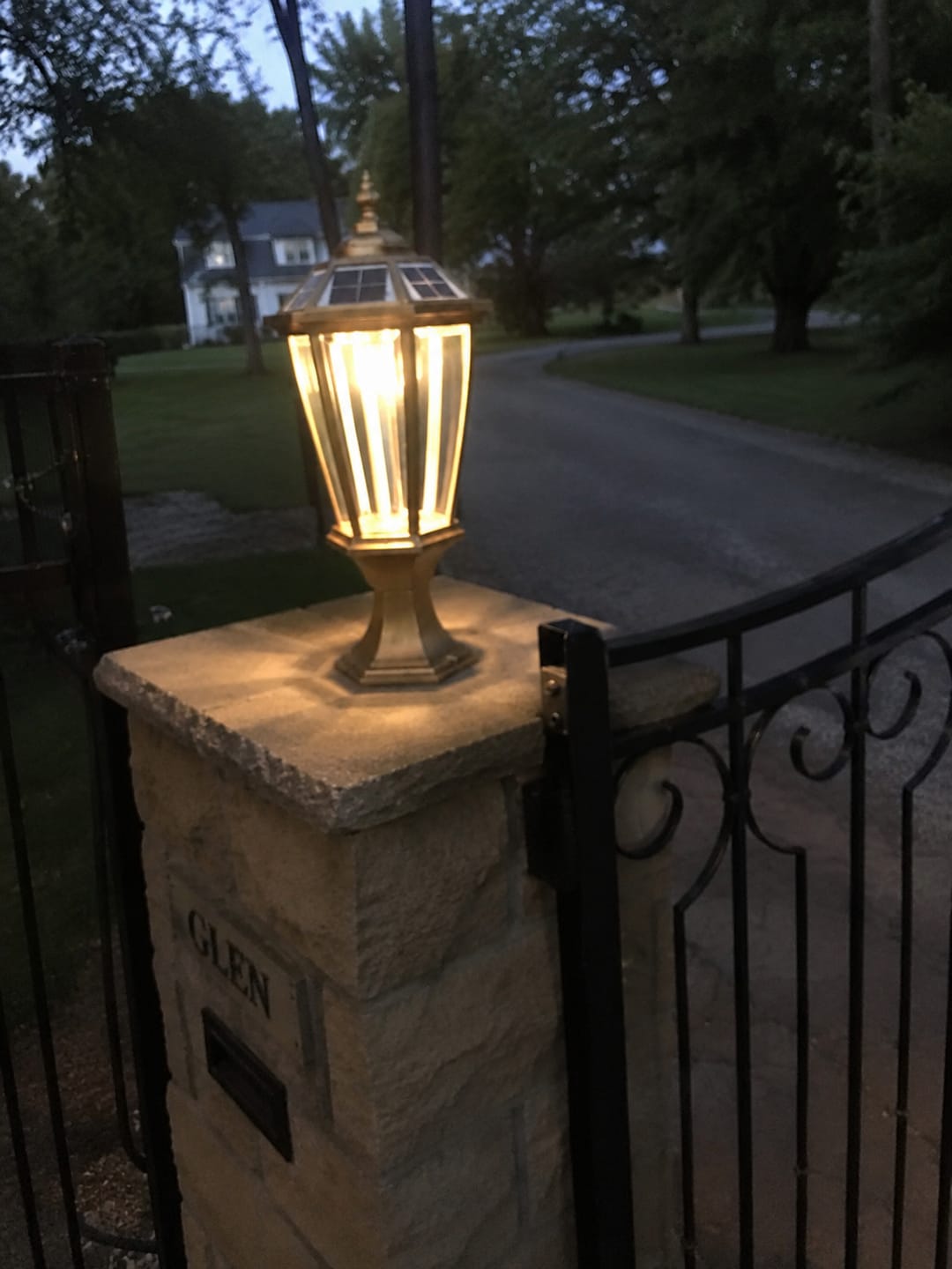 Customer photo review of Victorian Solar Pillar Light with Remote – Bronze Die-Cast Aluminium Outdoor Gate & Garden Lantern