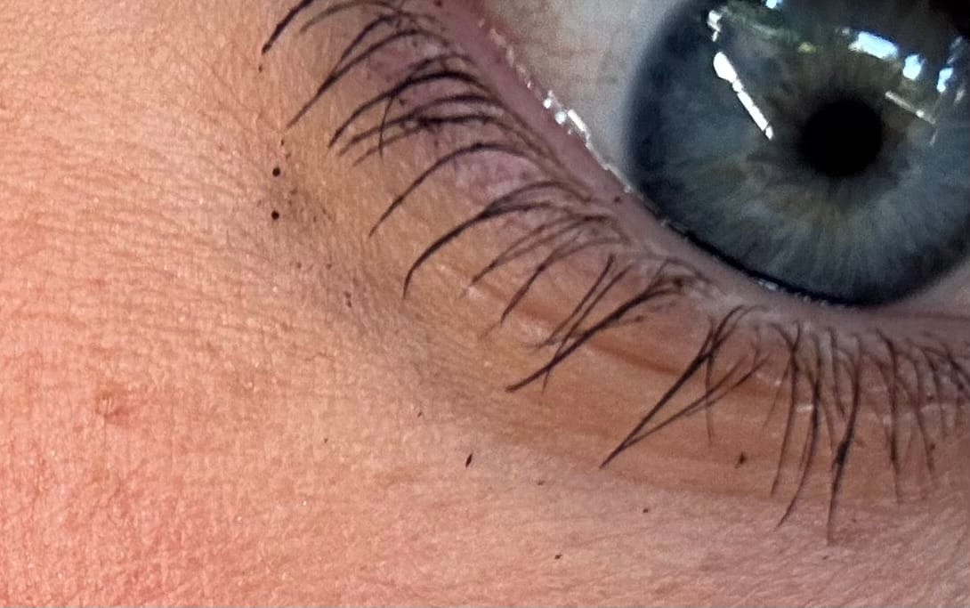 Customer photo review of LASHCOCA!NE MASCARA BLACK
