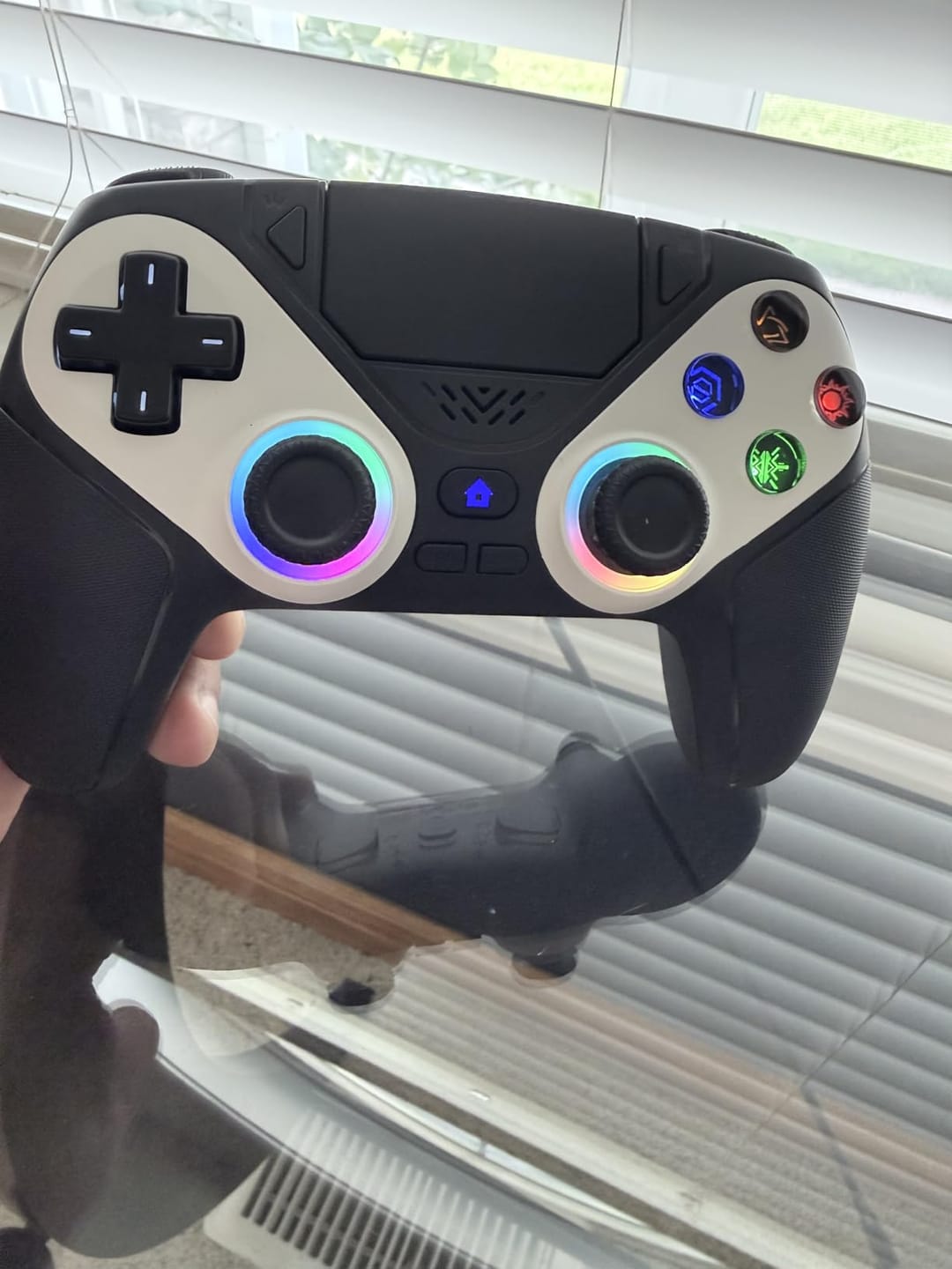 Customer photo review of KYVEN™ Pro Controller