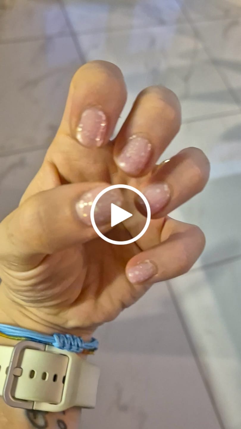 Customer video review of Smalto Semipermanente LCI -  Rosa Big Babol Glitter